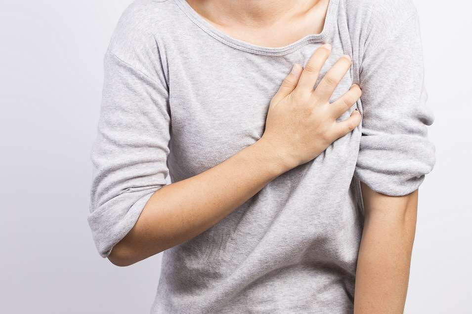 علائم حمله قلبی در زنان را بشناسید