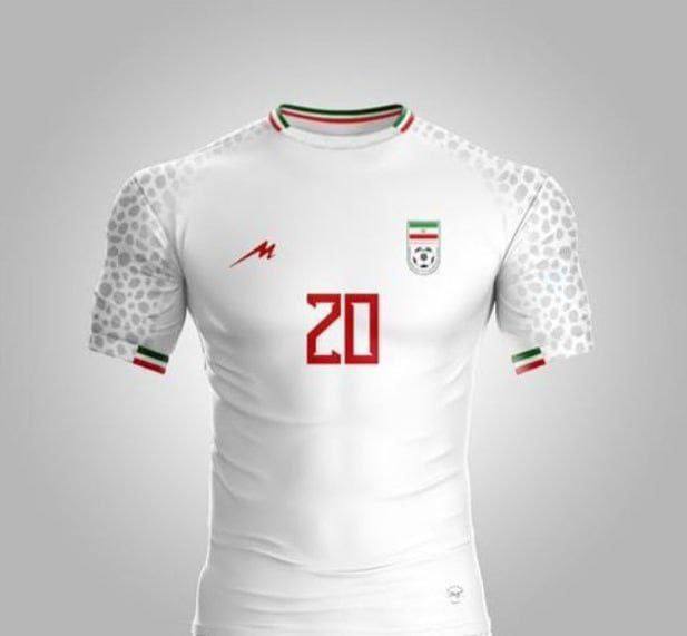 پیراهن رسمی تیم ملی در جام جهانی ۲۰۲۲ قطر که لحظاتی قبل در مراسم رونمایی شد