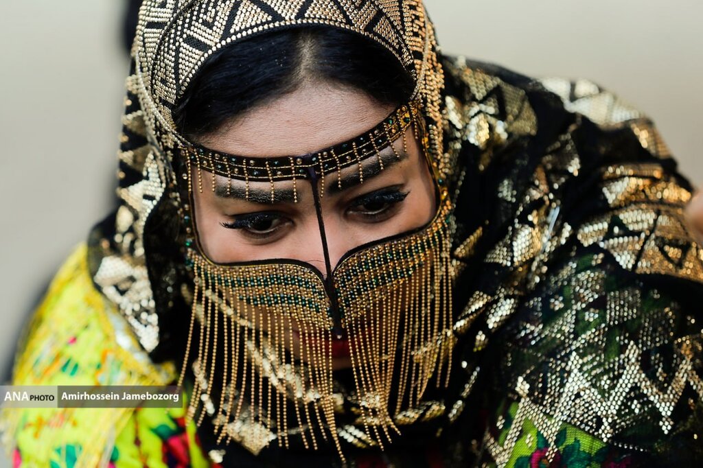  پوشش متفاوت و زیبای زنان در سطح شهر تهران + عکس