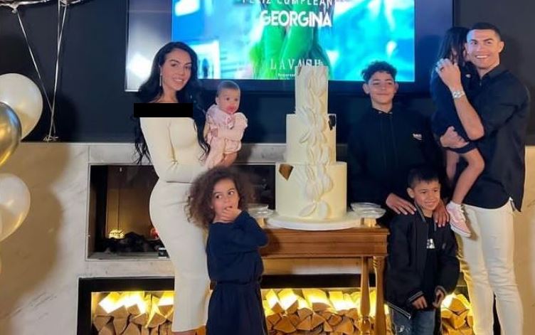 عکس جشن تولد ۲۹ سالگی جورجینا رودریگز / هدیه خاصی رونالدو را ببینید!